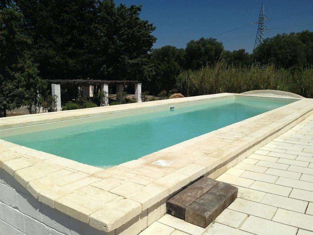 Masseria Eccellenza Pezze Di Greco Bagian luar foto